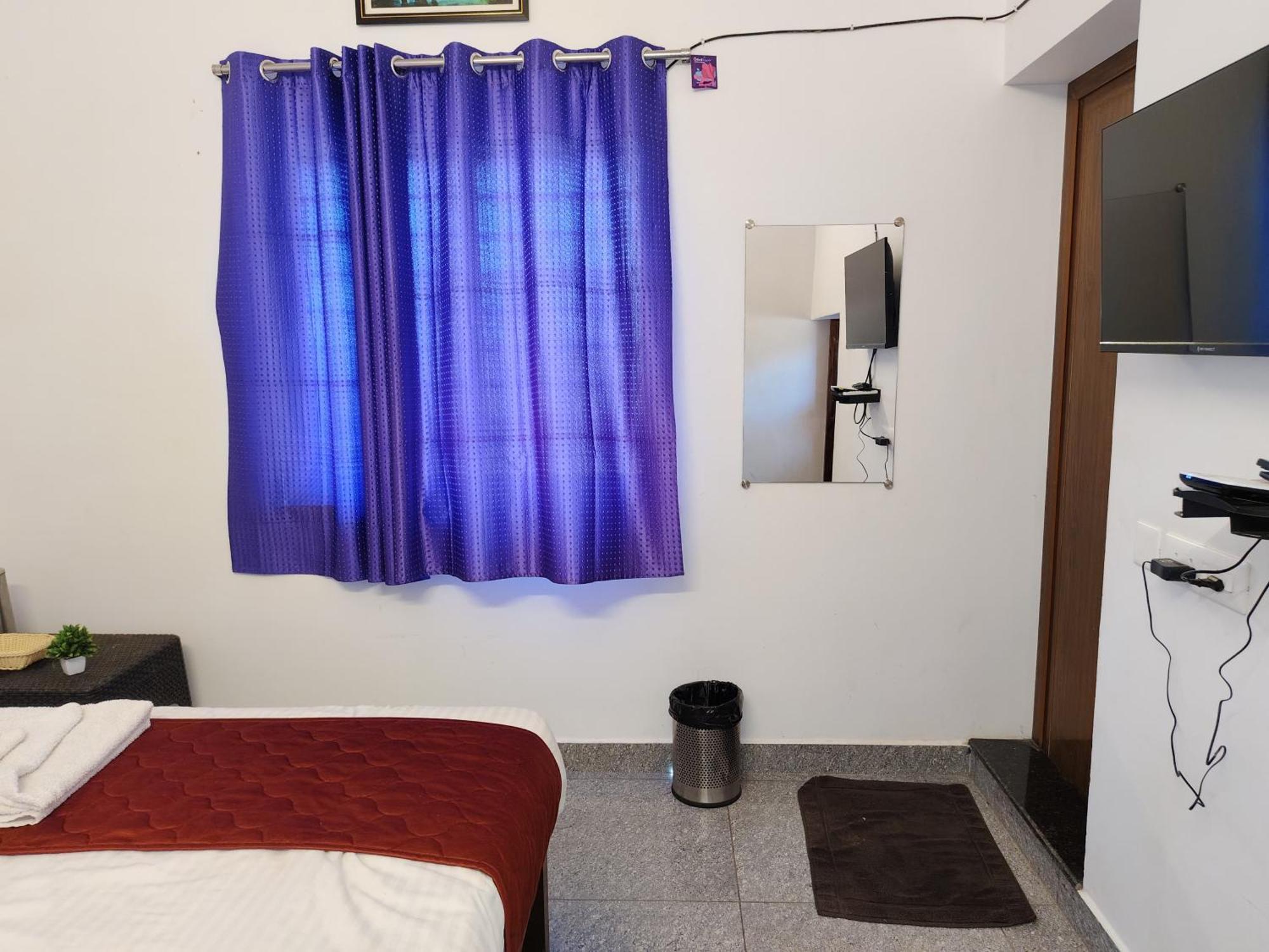 De' Capital Hotel 퐁디셰리 외부 사진